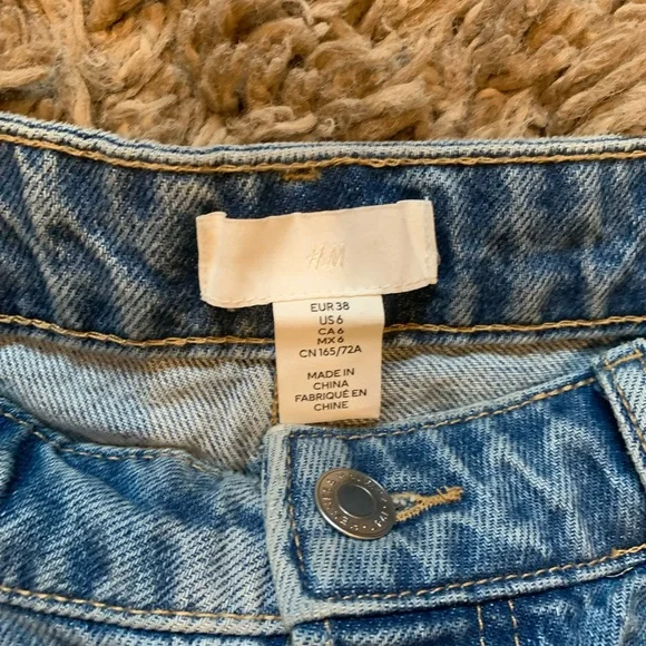 H&M Light Blue Jean Shorts - Picture 5 of 6